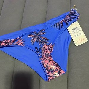 ✨NWT Maaji Swimsuit Reversible Bikini Bottom✨